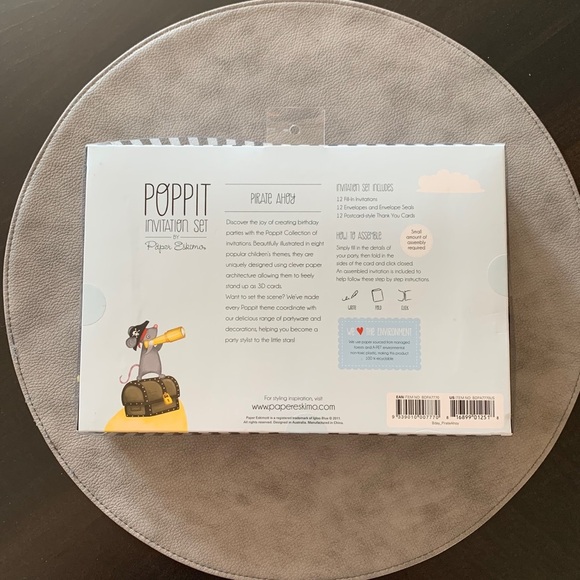 Kids Pirate Birthday Party Invitations 12 Count - Picture 4 of 5